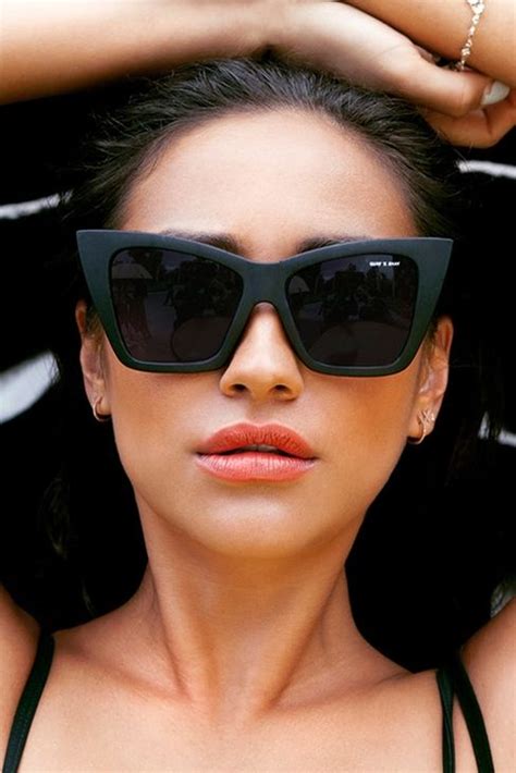 Quay X Shay Mitchell Collection Vesper Sunglasses In Black Fashion