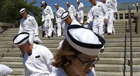 Upperclass Midshipmen To Return To Naval Academy This Month Maryland