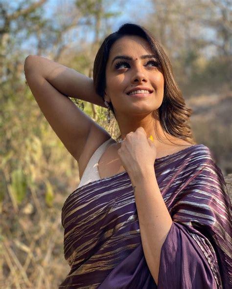 Pin By Devanshu On Anita Hassanandani Indian Tv Actress Instagram Photo Fashion