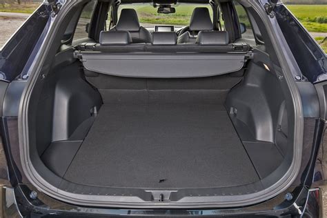 Toyota Rav4 2021 Practicality Boot Space And Dimensions Parkers