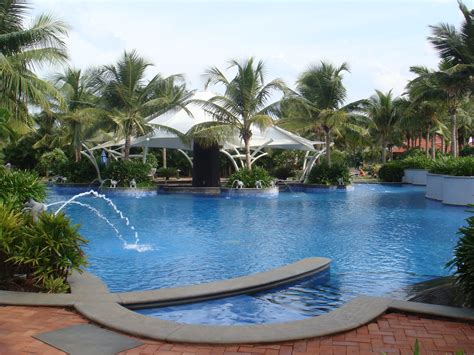 Filehotel Swimming Pool At Grt Temple Bay Resorts Mahabalipuramjpeg