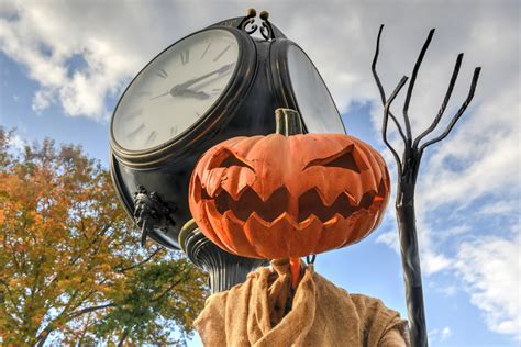 Nys Best Halloween Traditions Manhattan Times Square Blog