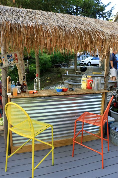 Your Guide To Cheap Backyard Bar Ideas For Your Home Outdoor Tiki Bar