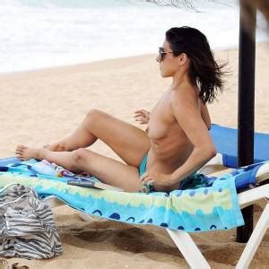 Roxanne Pallett Getting Tan Topless In Cyprus Scandal Planet