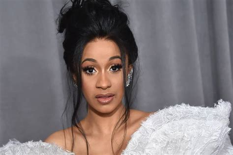 Cardi B Facts Everything You Need To Know About The Us Rapper Glamour Uk