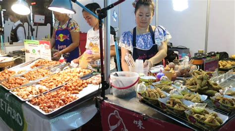 Bangkok Street Food Night And Day Around The Stalls In The Markets Thailand Youtube