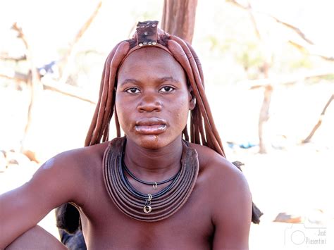 Los Himba En Namibia La Tribu Con Las Mujeres MAS BELLAS De Africa