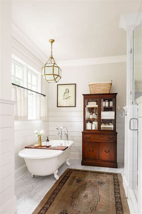 10 Genius Modern Farmhouse Bathroom Decor Ideas