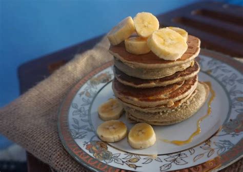 Resep yang satu ini sangat simpel sekali membuatnya. Resep: Pancake oat pisang Sedap - Dapurkoe