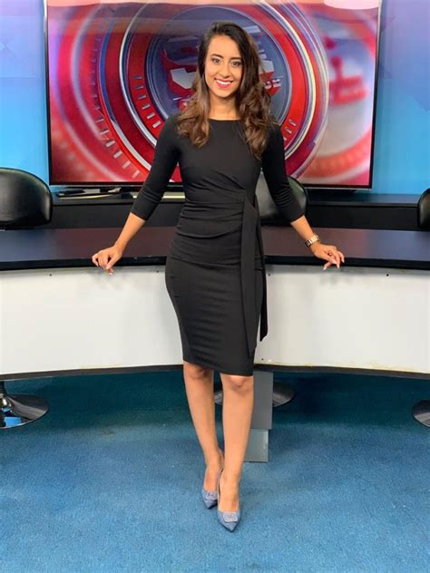 Последние твиты от shikha arora (@shikhaarora). 10 Fashion Ideas For Petite Ladies You Can Learn From ...