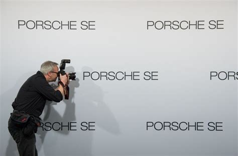 Volkswagen Großaktionär Gewinn bei Porsche SE fast verdoppelt