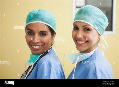 Surgical Nurses Hi Res Stock Photography And Images Alamy
