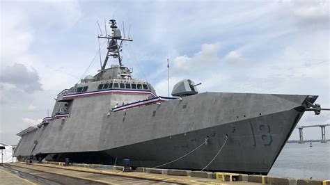 Navy Commissions Holy Citys 6th Namesake Uss Charleston