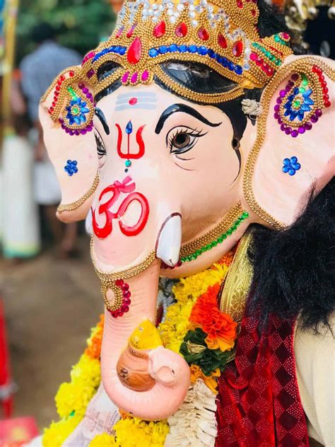 15 Powerful Ganesha Mantra For Removing Obstacles