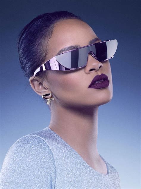 rihanna fenty x dior sunglasses style fashion promo photoshoot Óculos estilosos Óculos