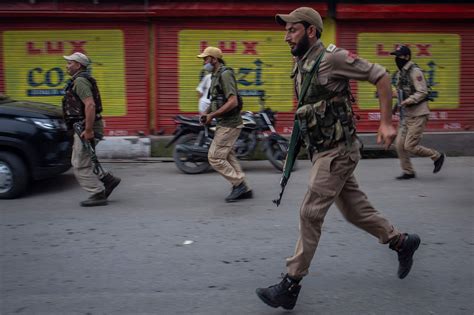 calls for strike as kashmir marks 2 years since autonomy revoked daily sabah