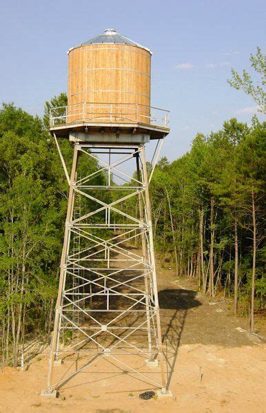 Come and stay at the only water tower in central london. 26 Beautiful Backyard Water Tower - Get New Home Design