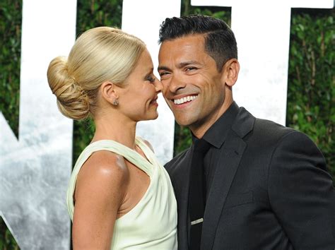 Born march 30, 1971) is an american actor. Kelly Ripa and Mark Consuelos Cute Pictures | POPSUGAR ...