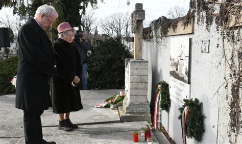 Még több kommunizmus áldozatinak emléknapja. A kommunizmus áldozataira emlékeztek - Soproni Téma