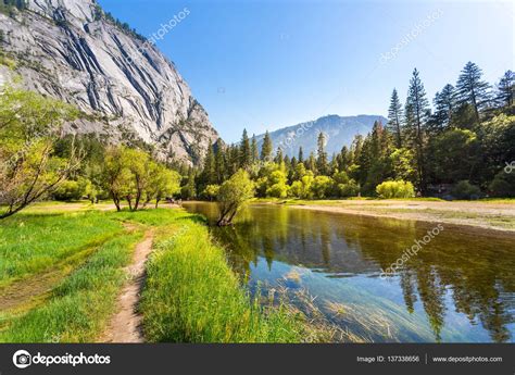 Yosemite National Park In Usa — Stock Photo © Nomadsoul1 137338656