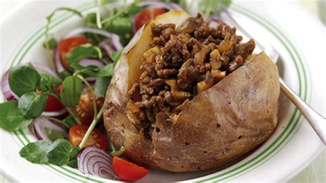 Baked Potatoes With Mince Recipes Healthier Families Nhs