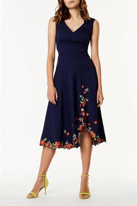 Shopping for summer wedding guest dresses? 37 Summer Wedding Guest Dresses to Get You Through the ...