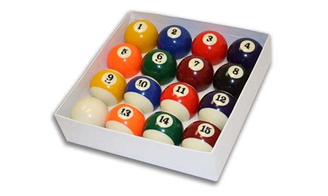Pool Table Balls What To Look For And Our Reviews Game Room Experts