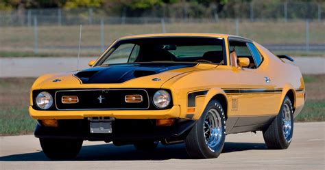 Heres What We Love About The 1971 Ford Mustang Mach I