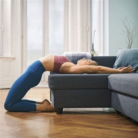 Couch Yoga 7 Übungen Für Yoga Auf Dem Sofa Soul♥sister Soul Sister
