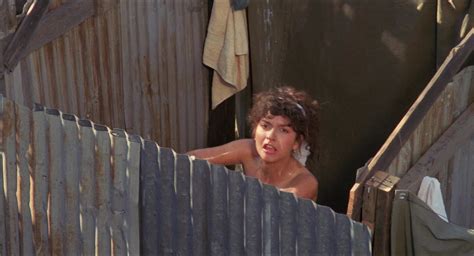 Elizabeth Peña Desnuda En La Bamba