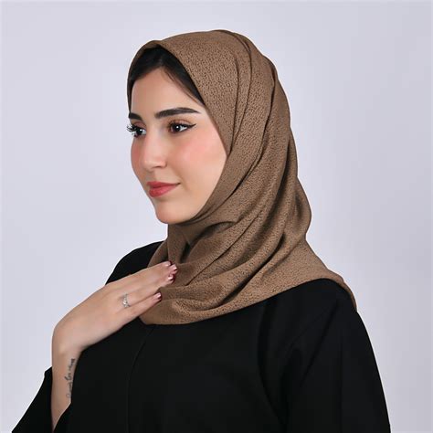 طرحة شاش بلون البني | خفة وأناقة لكل يوم - متجر حوراء بأفضل سعر في السعودية