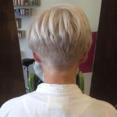Very short wedge hairstyle back view. Pin on Short hairstyle