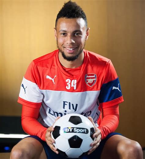 Последние твиты от francis coquelin (@fcoquelin_off). Francis Coquelin: I want to be Arsenal's next Patrick ...