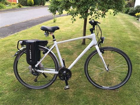 Giant Escape 1 Hybrid Electric Bike Bicycle Gents Large Frame In