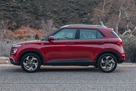 Learn about it in the motortrend buying guide right here. 2021 Hyundai Venue Ditches Manual Transmission Option ...