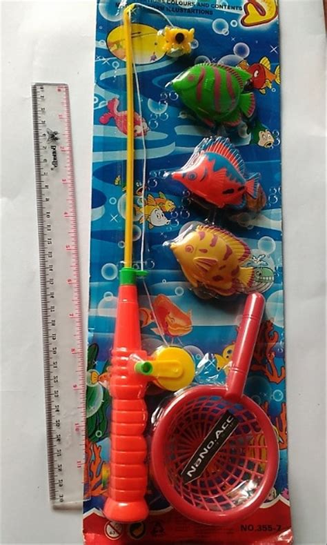 mainan pancing ikan