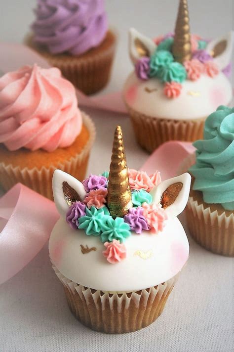 Unicorn Cupcakespretty And Pink Unicorn Cupcakes Unicorn Desserts