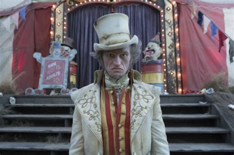 Netflix reveal first look of neil patrick harris as count olaf. A Series Of Unfortunate Events Season 2 Behind-The-Scenes Video Drops