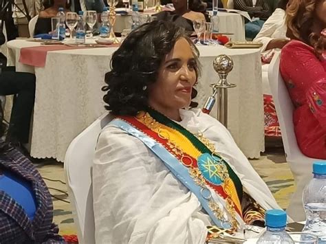Derartu Tulu Nl Col A Typical Ethiopian Mother Olympic Champion