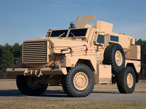 2002 Cougar 4x4 Mrap Apc Military Truck Trucks Wallpaper 1600x1200