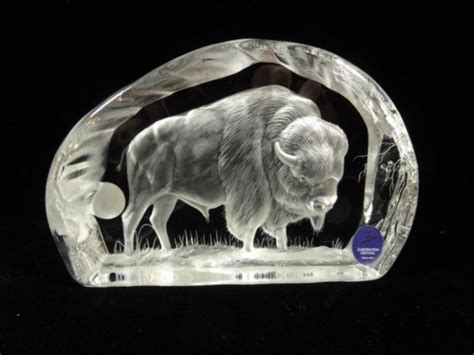 Mats Jonasson Etched Crystal Sculpture Buffalo Lot 19c