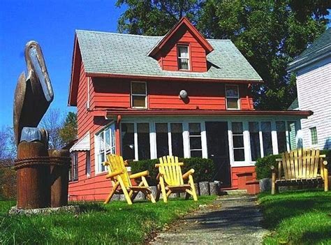 Easy access to many coastal towns. HISTORIC NIAGARA RIVER COTTAGE ON THE RIVER - Near Niagara ...