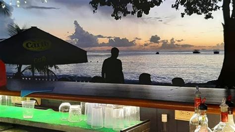 5 amazing beach bars in barbados you have to visit