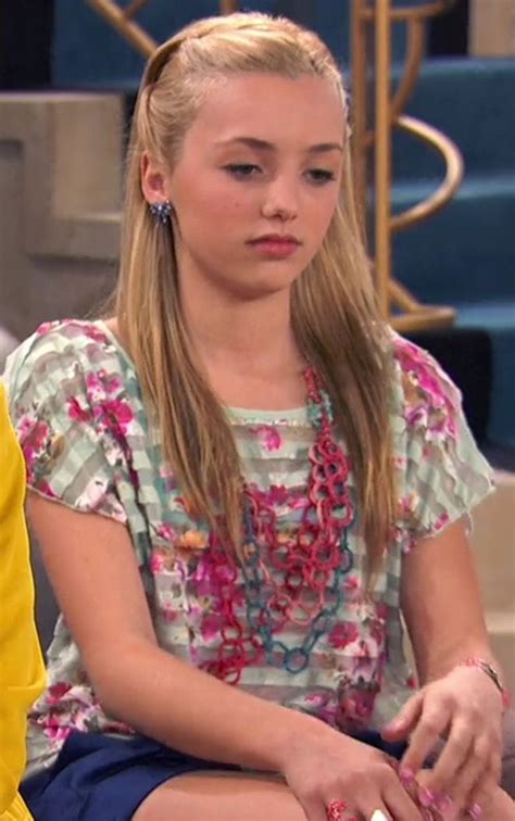 Pin By Glambition On Peyton List Emma Ross From Jessie Style Emma Ross Peyton R List