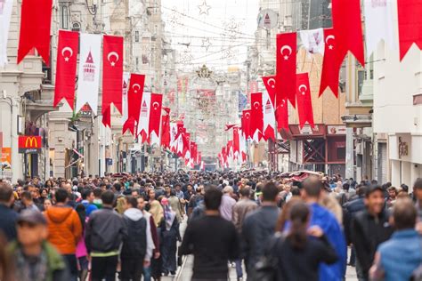 A Guide To Surviving Taksim Istanbul With Your Sanity Intact