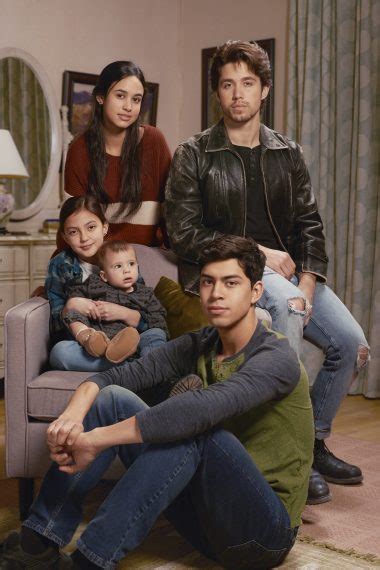 Party Of Five Whos Who In The Freeform Reboot Photos