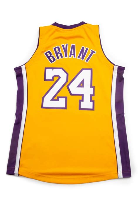 Los Angeles Lakers Kobe Bryant 2008 09 Authentic Jersey