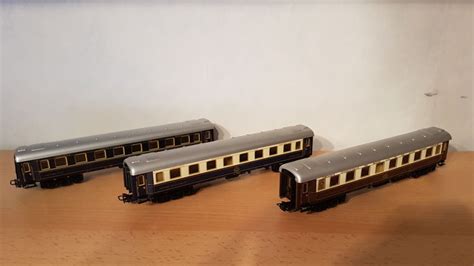 Da die schlafwagen über keine duschen verfügen erfolgt bei reisen über mehr als eine nacht stets abwechselnd eine. Primex H0 - Aus der Packung 2701 - 3 Pullman-Wagen „Orient ...