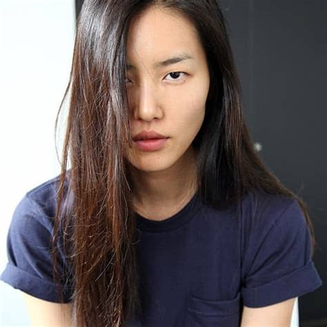 Although thin hair is very common in the asian community, thick hair is just as present. How to Style Asian Hair That Holds | POPSUGAR Beauty Australia