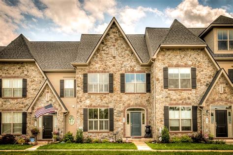 New Homes In Frederick Md By Wormald Chateau Townhomes Townhouse
